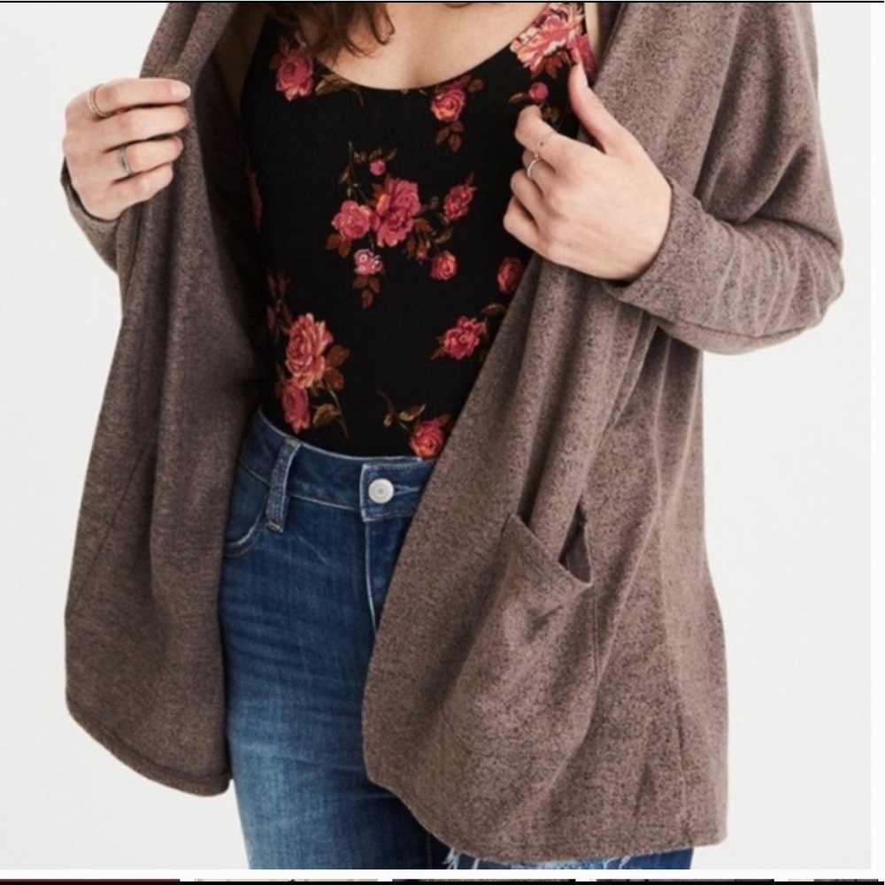 Soft & Sexy  cardigan

American Eagle Outfitters